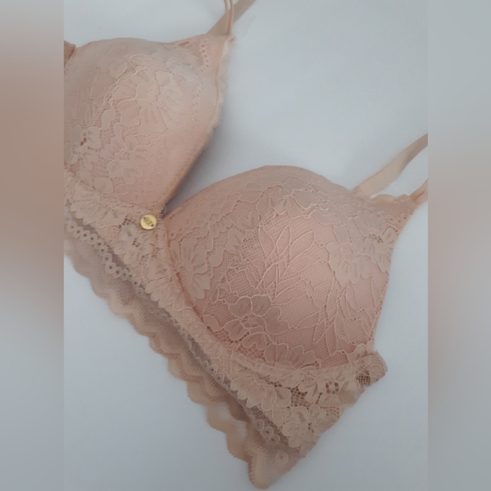 Rachel Zoe Wireless Bra 34C - Picture 2 of 5